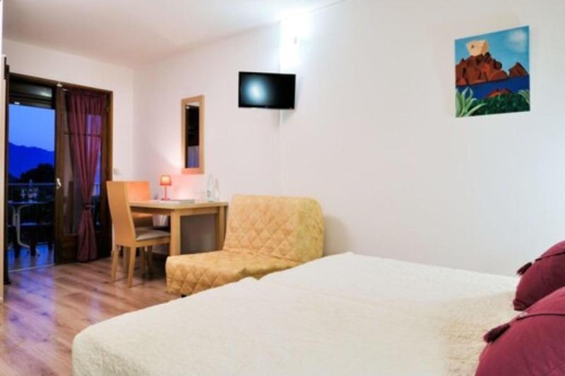 Residence Stella Marina Serriera  Екстериор снимка